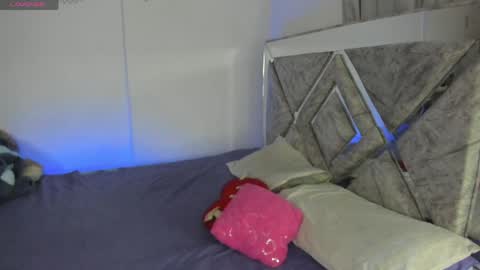 Snapshot of sarah_lowee chatting on 28, 4, 2026 sarah_lowee online show from 28, 4, 2026