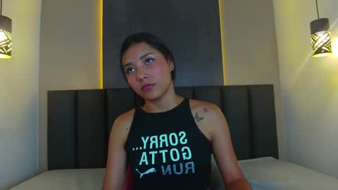 Snapshot of sarahevans__ chatting on 17, 1, 2025 Sarah Evans online show from 17, 1, 2025