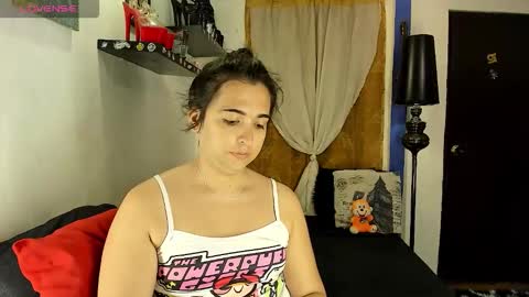 Snapshot of sarahjey chatting on 15, 2, 2026 SARAHJEY online show from 15, 2, 2026