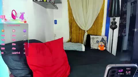 Snapshot of sarahjey chatting on 13, 3, 2026 SARAHJEY online show from 13, 3, 2026