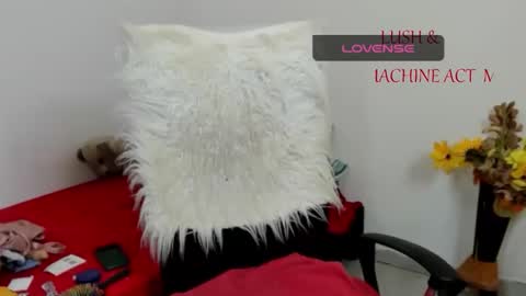 Snapshot of sarahlovexxv chatting on 18, 4, 2026 Sarah online show from 18, 4, 2026
