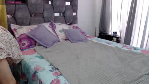 Lia online show from 2, 11, 2025