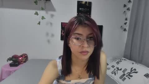 Snapshot of sarahsmitt chatting on 14, 6, 2026 Sarah online show from 14, 6, 2026