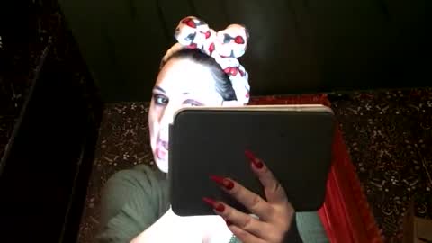 sarahsweetie17 online show from 21, 10, 2025