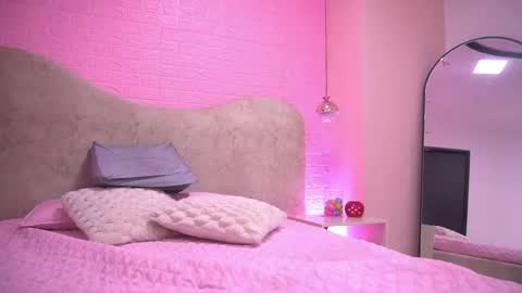 Sara  online show from 16, 4, 2026