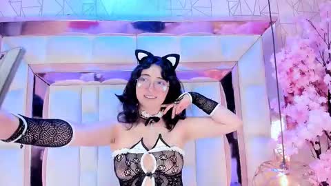 sara  online show from 9, 11, 2025