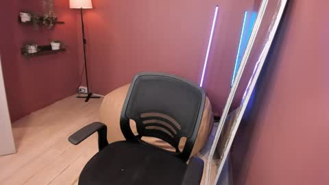 Snapshot of saranixxon_ chatting on 11, 4, 2026 saranixxon_ online show from 11, 4, 2026