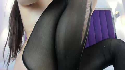 Sara   online show from 19, 2, 2025