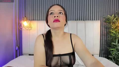 Snapshot of sarariley_ chatting on 5, 2, 2026 Sara online show from 5, 2, 2026