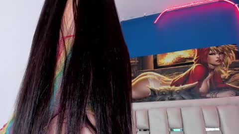  Sara  online show from 22, 1, 2025