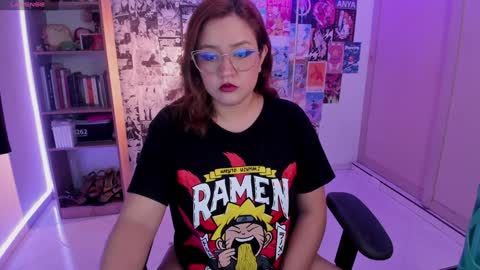 Snapshot of sararuales5 chatting on 17, 1, 2025 Sara Ruales online show from 17, 1, 2025