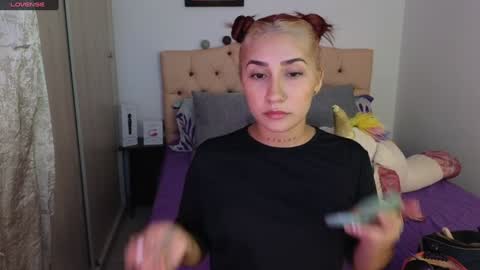 saratukkerr online show from 4, 2, 2025