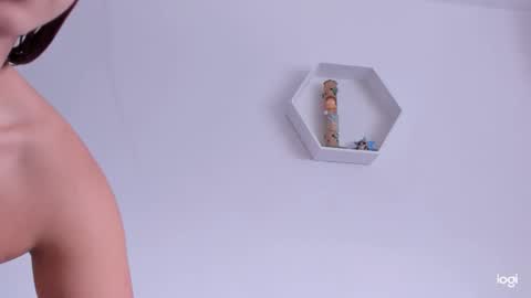 Saray  online show from 20, 1, 2025