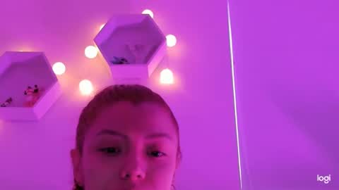 Saray  online show from 19, 2, 2025