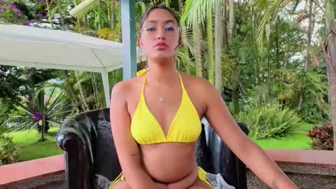 Snapshot of sarazuletaa chatting on 15, 2, 2026 sarazuletaa online show from 15, 2, 2026