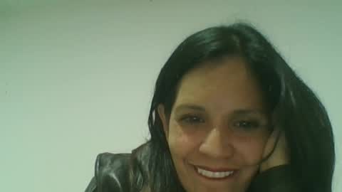 Sarenis online show from 8, 10, 2025
