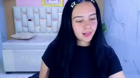 Snapshot of sarita_09_s chatting on 18, 7, 2026 Sara online show from 18, 7, 2026