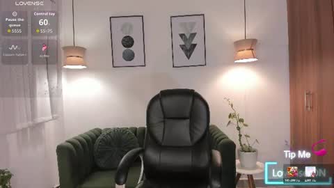 Snapshot of sarita_evanss chatting on 30, 7, 2026 Saritaaa online show from 30, 7, 2026