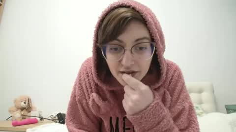 Snapshot of sarraboots chatting on 13, 1, 2026 sarraboots online show from 13, 1, 2026