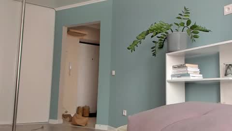 Sasha online show from 6, 3, 2025