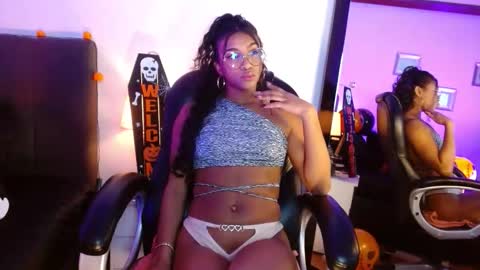 sasha_bowei online show from 26, 10, 2025