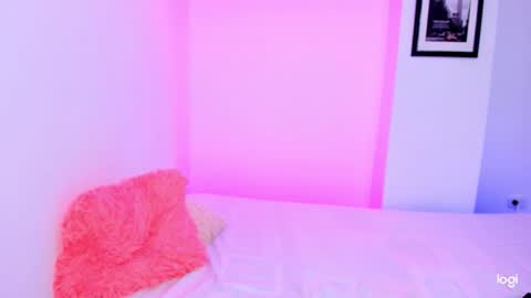 Snapshot of sasha_fox0 chatting on 24, 3, 2026 emy online show from 24, 3, 2026
