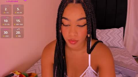 Snapshot of sasha_fox0 chatting on 31, 5, 2026 emy online show from 31, 5, 2026