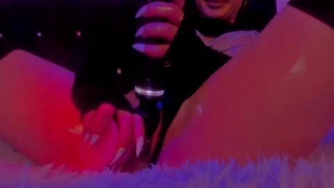 Snapshot of sashachase chatting on 26, 1, 2025   Sasha   online show from 26, 1, 2025