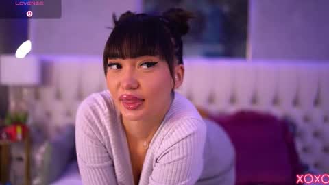 Dennise online show from 24, 10, 2025