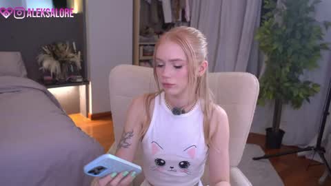 Snapshot of sashalore chatting on 30, 5, 2026 sashalore online show from 30, 5, 2026