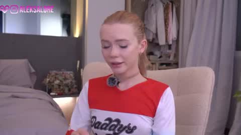 Snapshot of sashalore chatting on 4, 7, 2026 sashalore online show from 4, 7, 2026