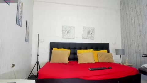 SashhaLux22 online show from 18, 1, 2026