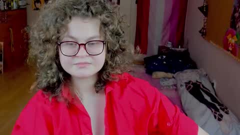 Snapshot of sashy_way chatting on 4, 3, 2026 .Alexandra online show from 4, 3, 2026