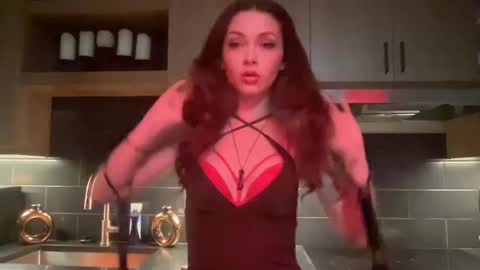 saskia online show from 12, 10, 2025