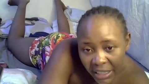 sassy_bella online show from 5, 12, 2025