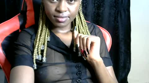Snapshot of sassy_lyne chatting on 19, 6, 2026 sassy_lyne online show from 19, 6, 2026