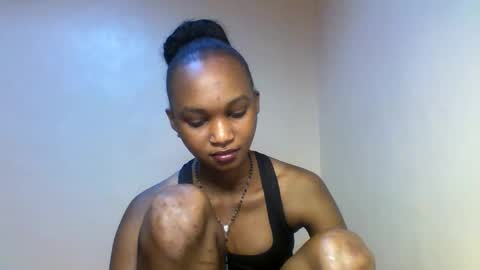 Snapshot of sasy_tina chatting on 23, 2, 2026 Tina online show from 23, 2, 2026