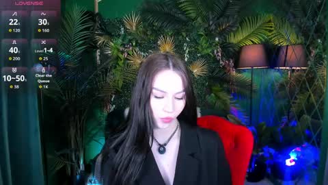 Snapshot of satiralux chatting on 10, 5, 2026 online show from 10, 5, 2026