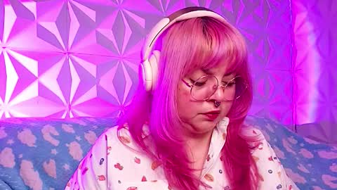 Gina George online show from 17, 2, 2026