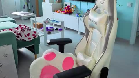 Ariel online show from 18, 5, 2026