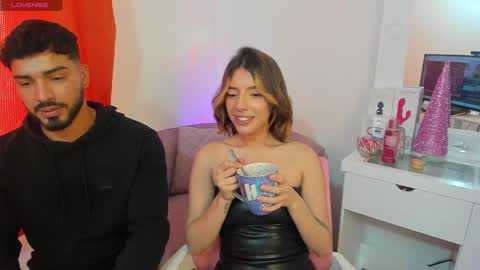 savagesweethearts online show from 16, 12, 2024