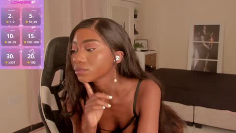 Snapshot of savannahwildee chatting on 14, 12, 2024 Savannahwildee online show from 14, 12, 2024