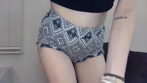 SavvySavage online show from 25, 1, 2025