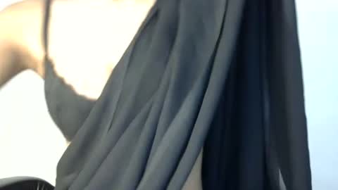 Snapshot of saxee_love chatting on 12, 1, 2025 saxee online show from 12, 1, 2025