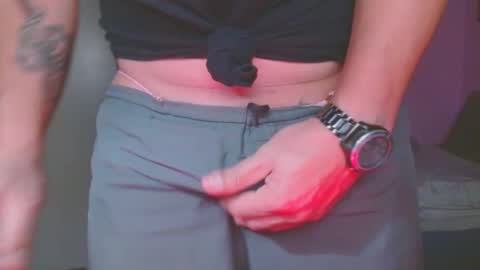 Snapshot of sbutter chatting on 4, 12, 2024 sbutter online show from 4, 12, 2024