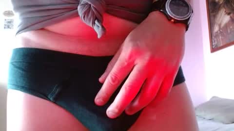 Snapshot of sbutter chatting on 1, 3, 2026 sbutter online show from 1, 3, 2026