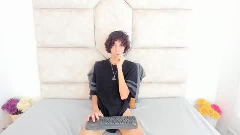 scaarlett_22 online show from 9, 11, 2025