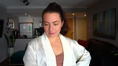 scarlajade online show from 24, 4, 2026