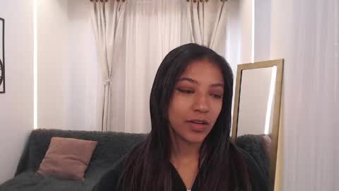 Snapshot of scarleet_miaa chatting on 7, 5, 2026 Scaelet Mia online show from 7, 5, 2026