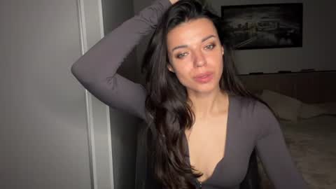 Snapshot of scarlet_daisy_ chatting on 18, 6, 2026 Sophie online show from 18, 6, 2026